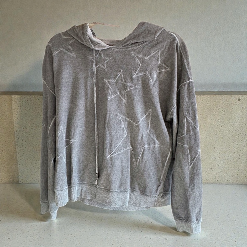 Gray & Grey Star Patterned Lightweight Distressed Hoodie Sweater Light Gray Sz M